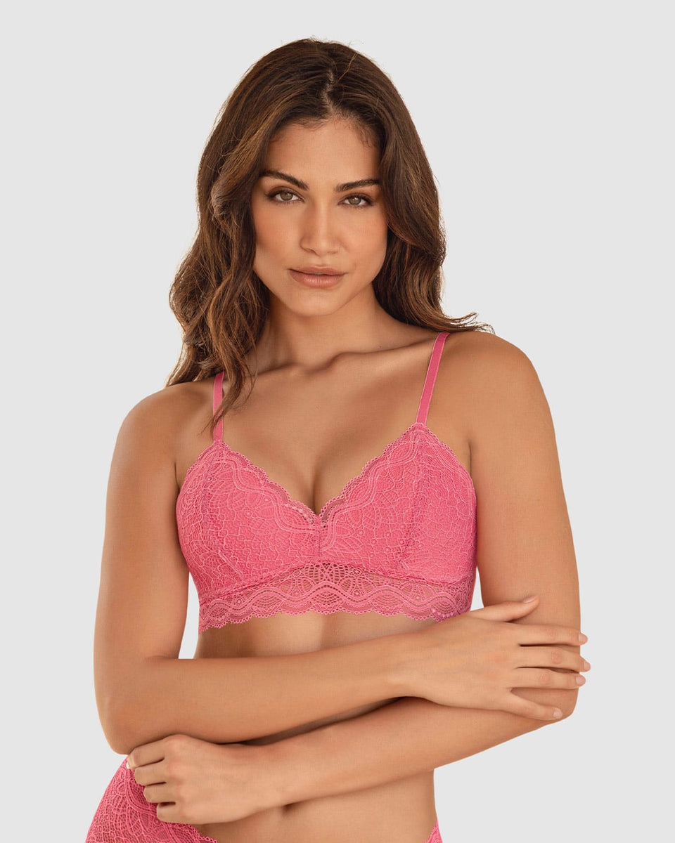 Bralette triangular con base y espalda anchas en encaje