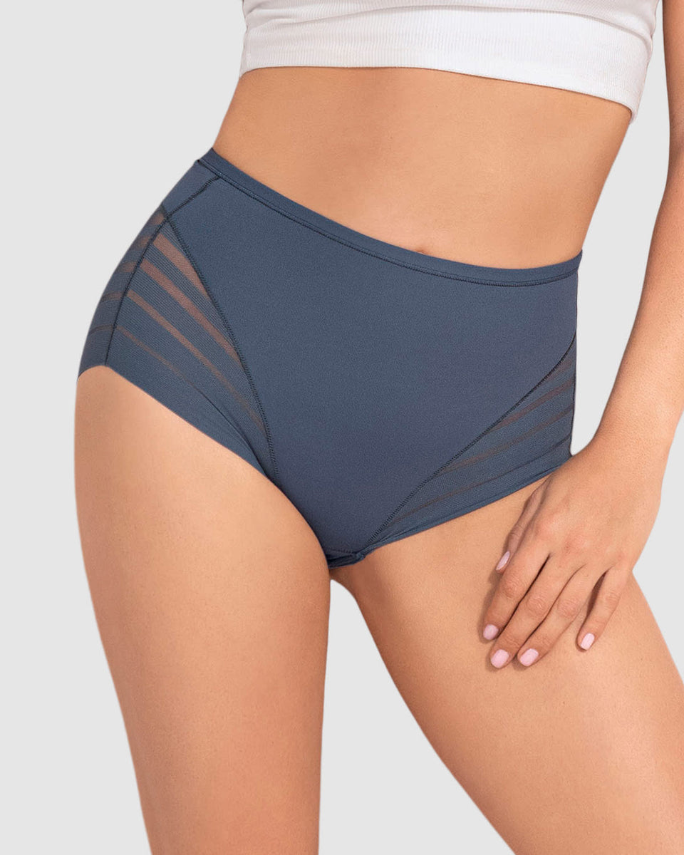 Calzón faja clásico con control moderado de abdomen y bandas en tul