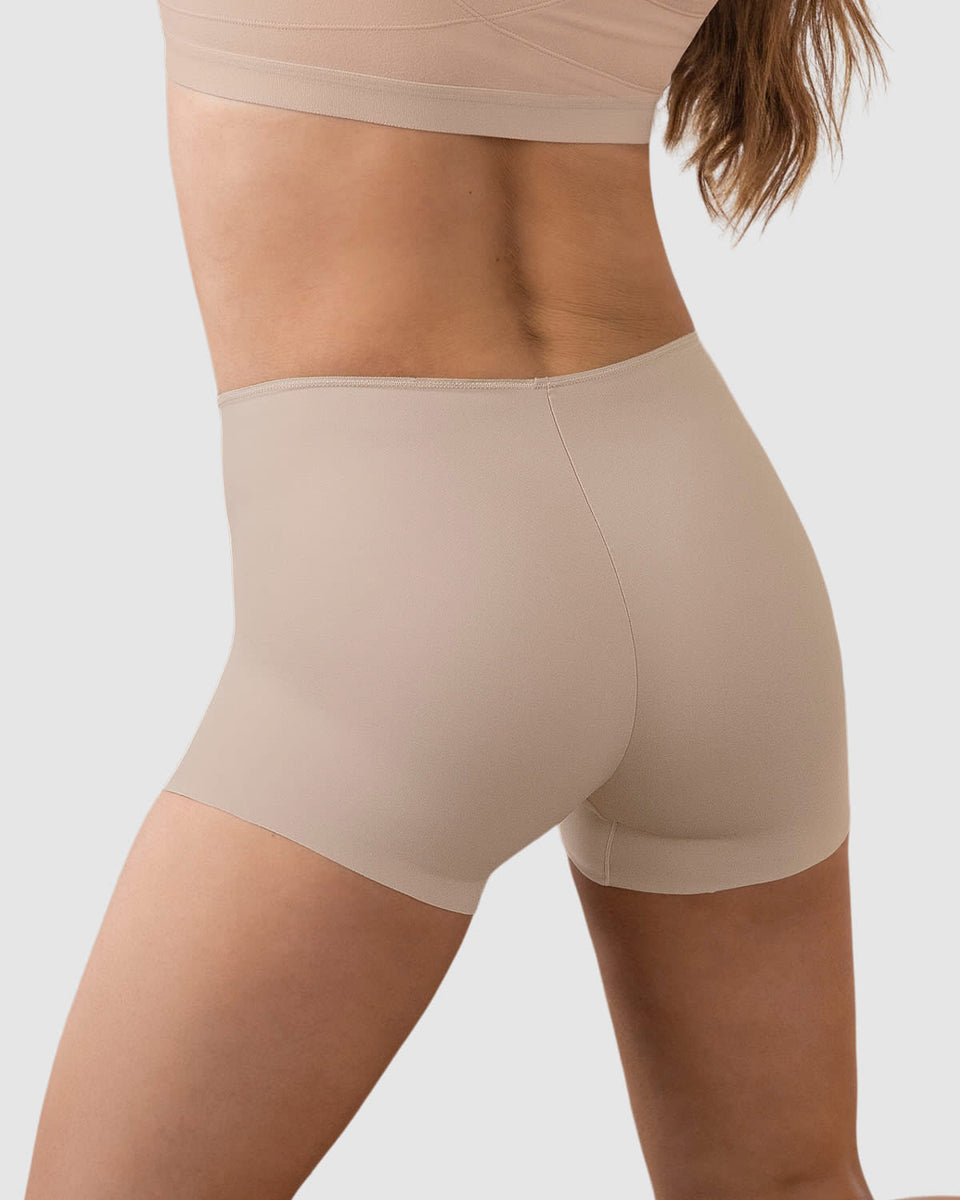 Calzón tipo bóxer efecto invisible en piernas