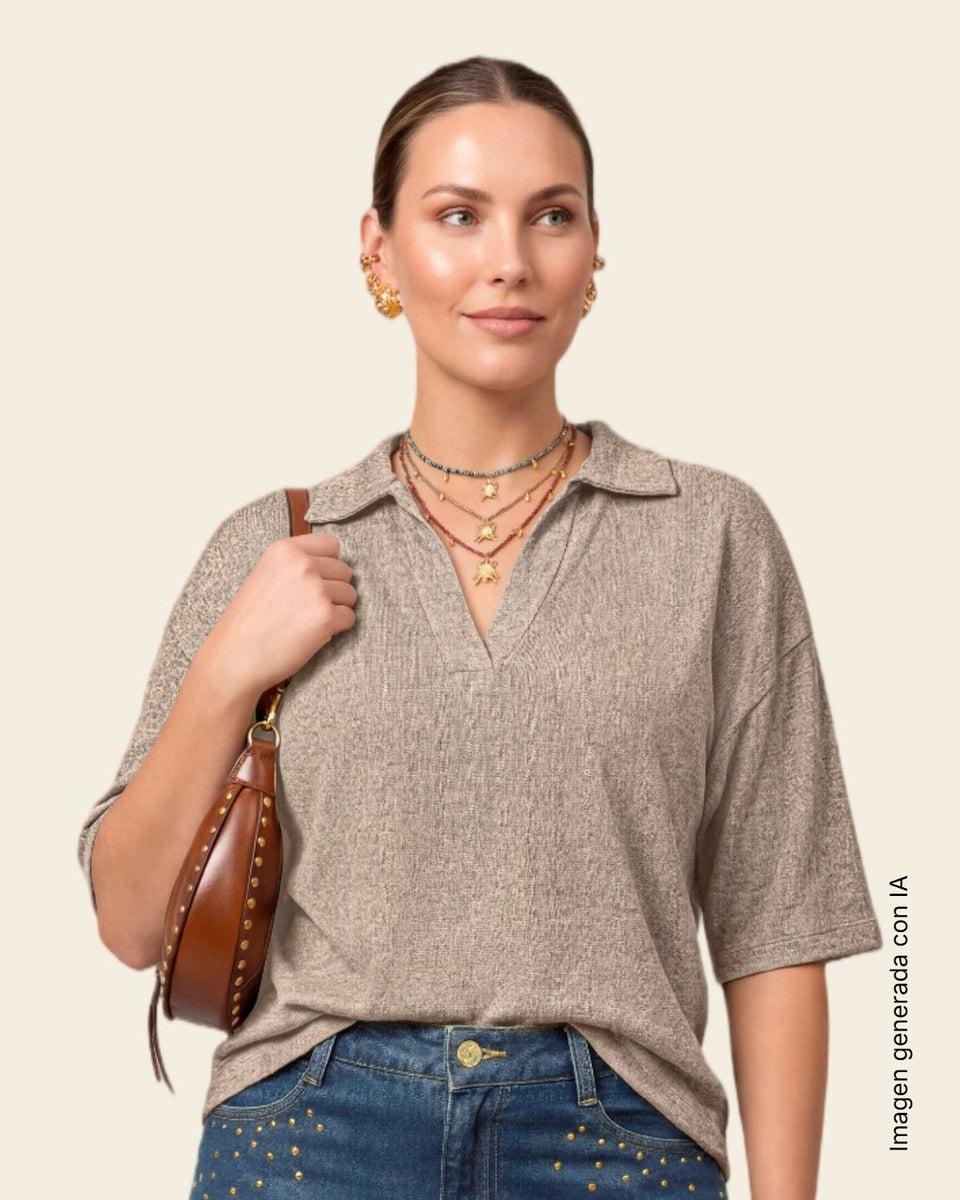 Camiseta de mangas 3/4 amplias con cuello sport y escote en V