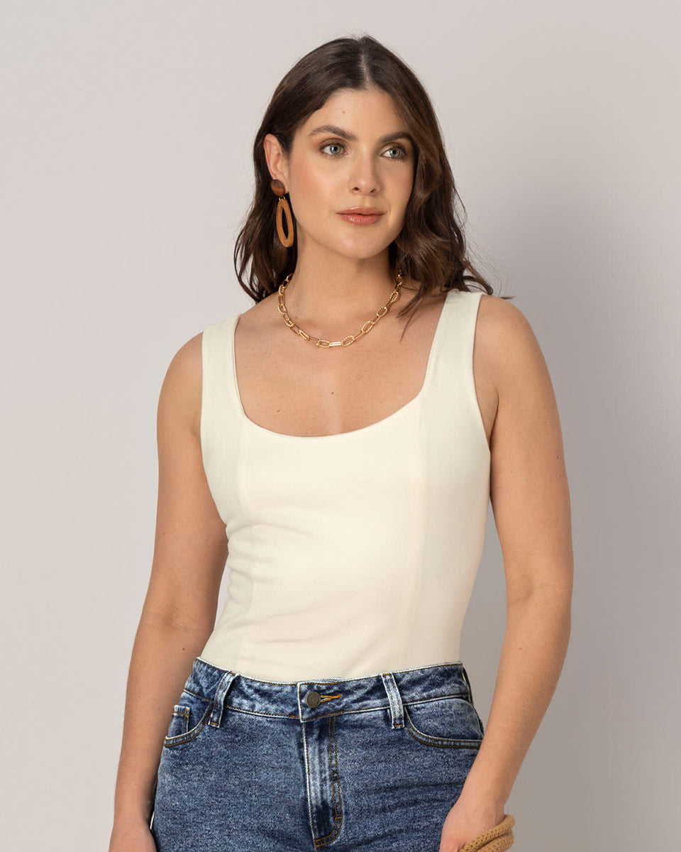 Camiseta manga sisa de silueta ajustada