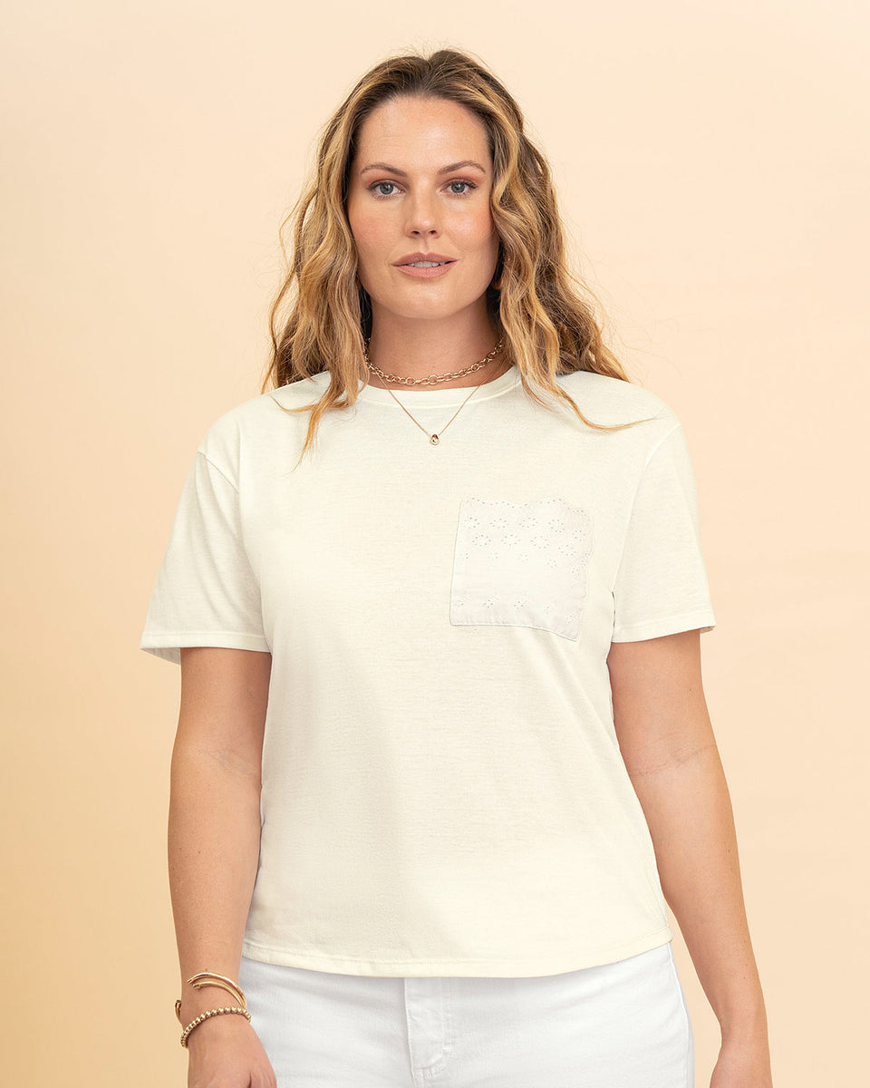 Camiseta manga corta con bolsillo en tejido