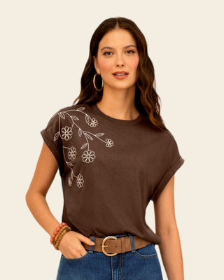Camiseta manga corta con estampado con relieve#color_c39-azul-cla