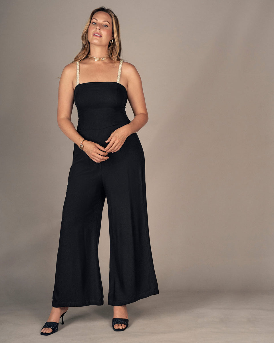 Enterizo largo con perlas en cargaderas