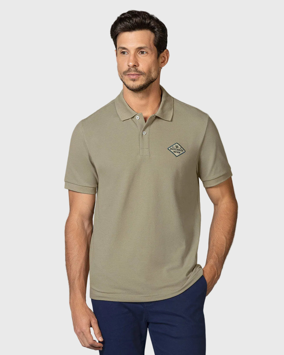 Camiseta tipo polo con aplique bordado