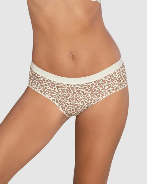 Hipster cómodo y suave de buen cubrimiento invisible en piernas#color_395-estampado-leopardo