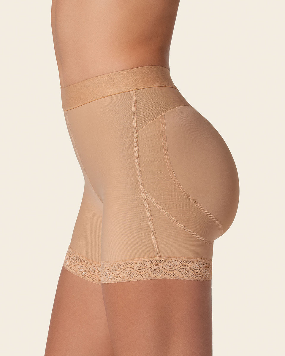 Calzón faja tipo short levanta cola