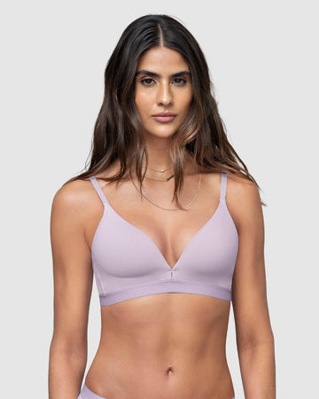 Brasier cómodo sin arco ni realce Essential Day Bra#color_b46-lila