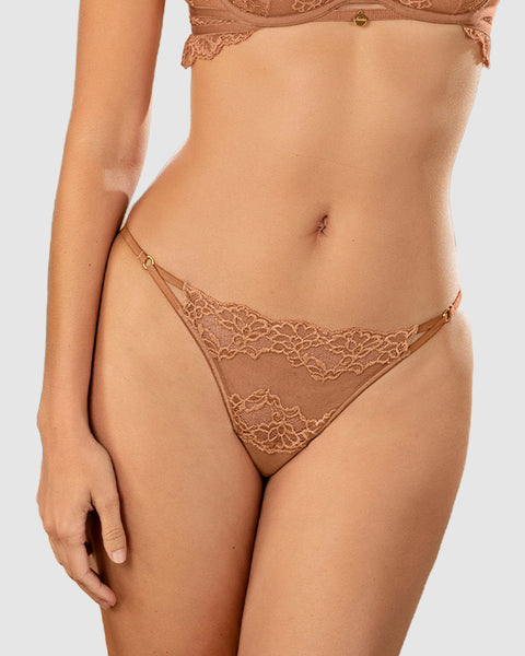 Tanga brasilera en encaje ligera y cómoda#color_206-ocre