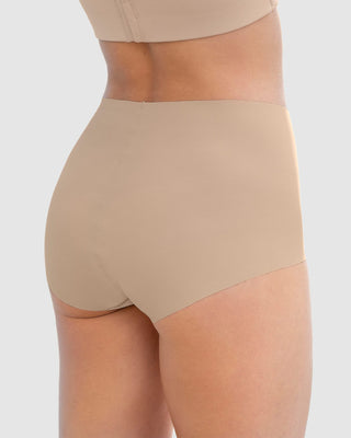 Bóxer efecto invisible tiro alto#color_802-cafe-claro