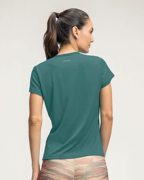 Camiseta deportiva de secado rápido y silueta semiajustada#color_632-verde-medio