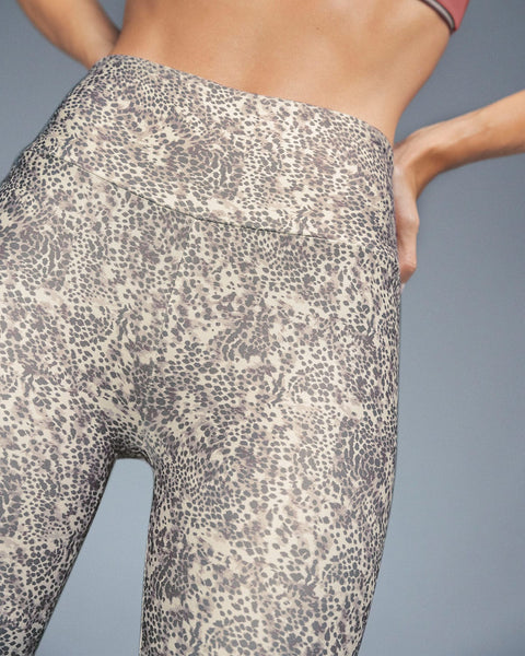 Legging de tiro alto control en abdomen y muslos en material BIO-PET#color_a55-estampado-animal-print