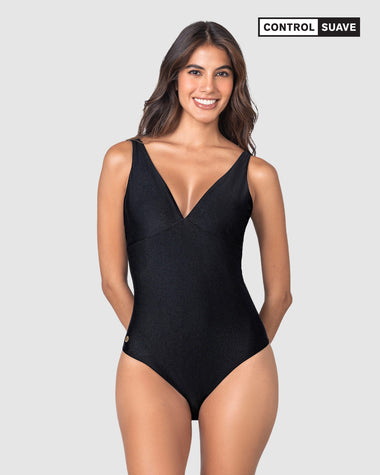 Traje de baño entero escote profundo#color_700-negro
