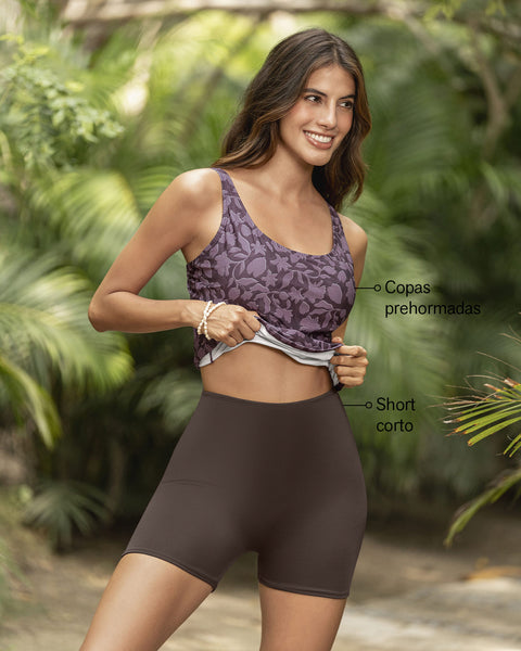 Traje de baño con camiseta y short elaborado con botellas PET#color_447-estampado-flores-uva