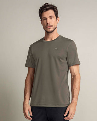 Camiseta deportiva masculina semiajustada de secado rápido#color_610-verde-medio