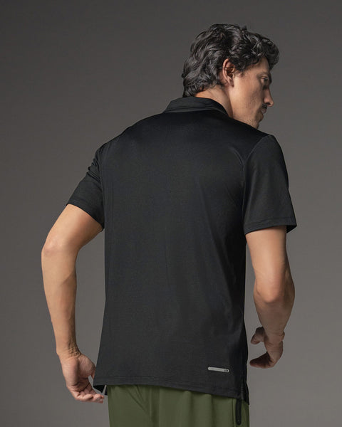 Camiseta deportiva transpirable con cuello tipo polo#color_700-negro