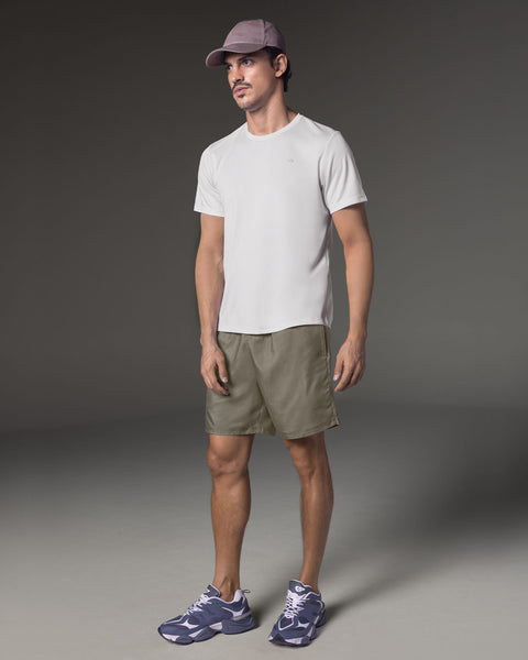 Short deportivo con bolsillos funcionales#color_606-arena