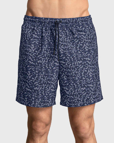 Short deportivo con bolsillos funcionales#color_a63-estampado-animal-print