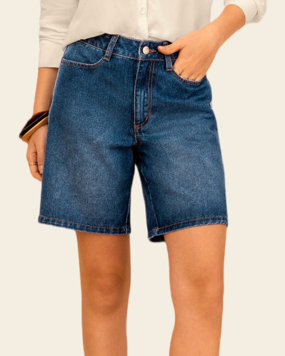 Bermuda larga tipo jean con cortes laterales#color_052-azul-medio