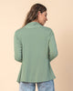 Camiseta abierta  manga larga con caída en laterales#color_601-verde