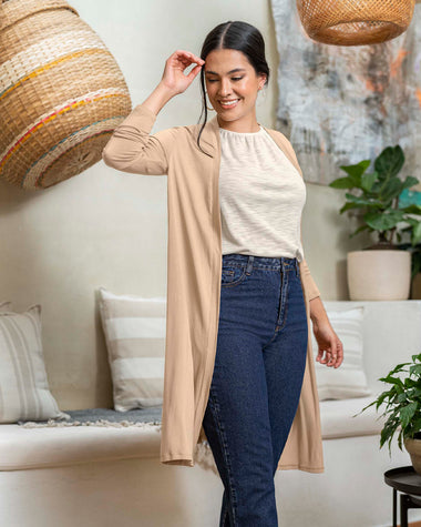 Saquillo largo manga larga con aberturas laterales#color_084-arena