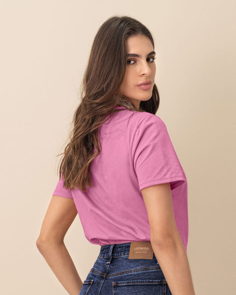 Camiseta manga corta con mensaje en el frente#color_036-rosado