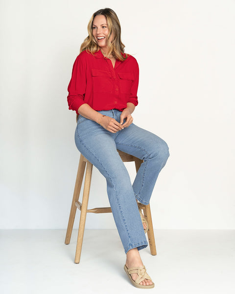 Camisa manga larga con botones y bolsillos funcionales#color_340-rojo