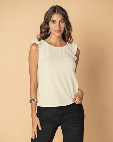 Camiseta manga sisa con detalle de vuelo  en  borde#color_000-blanco