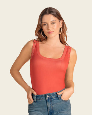 Camiseta manga sisa con cuello y espalda en U#color_c20-terracota