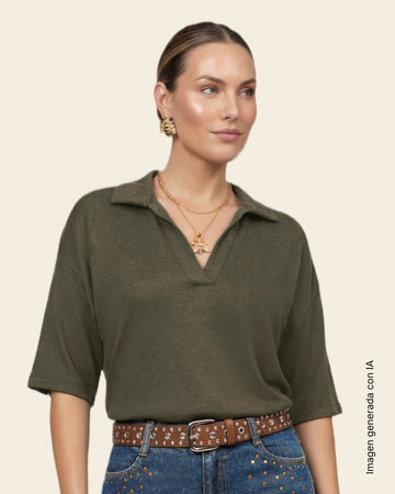 Camiseta de mangas 3/4 amplias con cuello sport y escote en V#color_171-verde