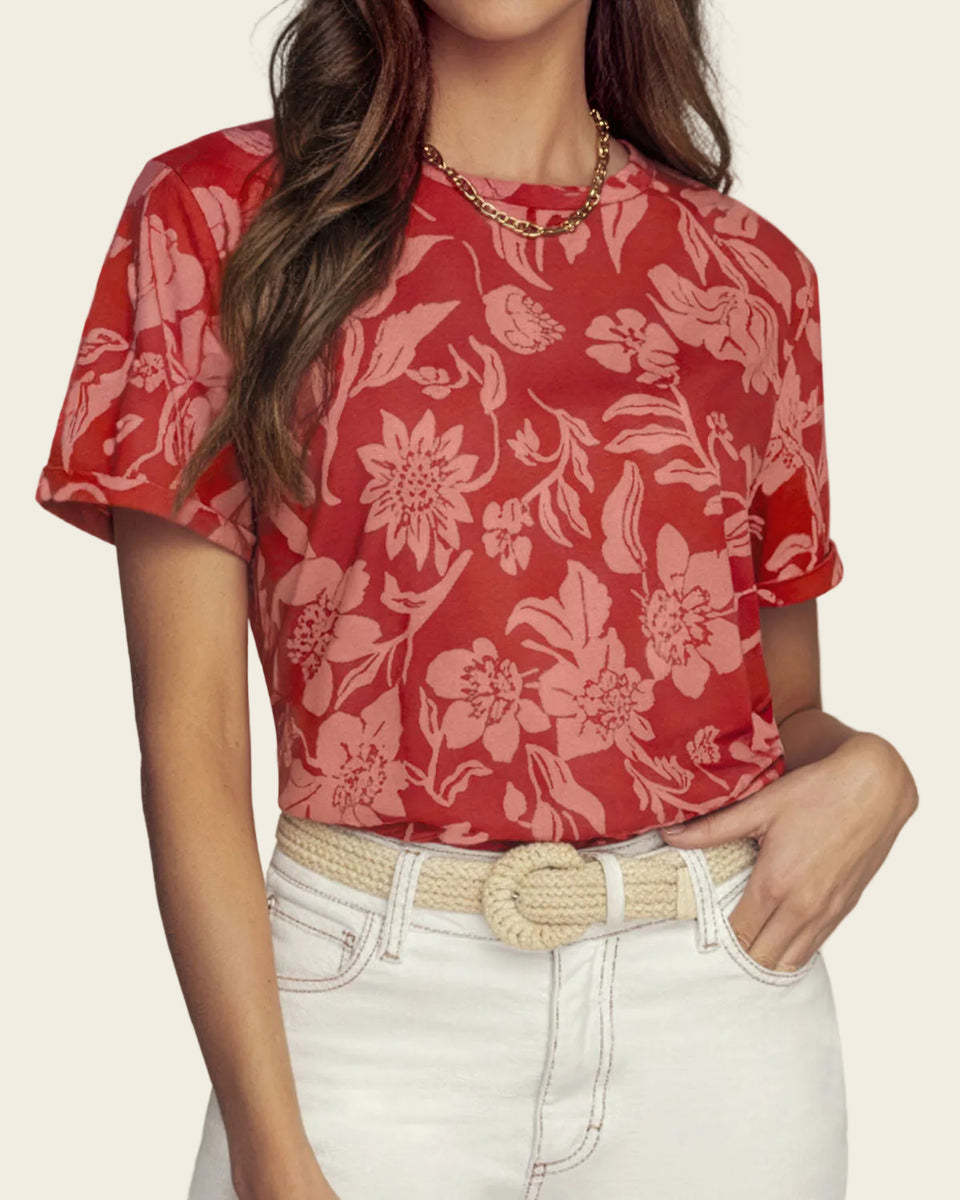 Camiseta manga corta estampada con doblez en manga