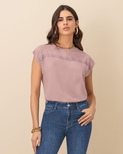 Camiseta básica manga corta con detalle sobrepuesto en frente#color_301-rosado