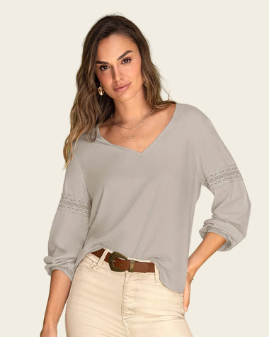 Blusa con detalle tipo encaje en mangas#color_807-beige