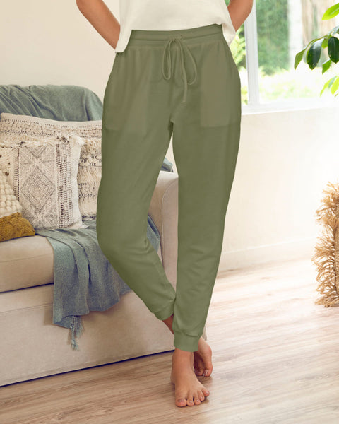 Pantalon tipo jogger con bolsillos funcionales y borde en rib#color_601-verde