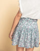 Falda corta con elástico en cintura para niña#color_051-estampado-flores
