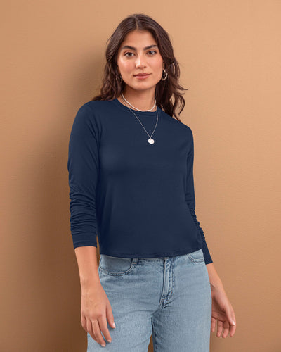 Camiseta manga larga silueta crop#color_540-azul-oscuro
