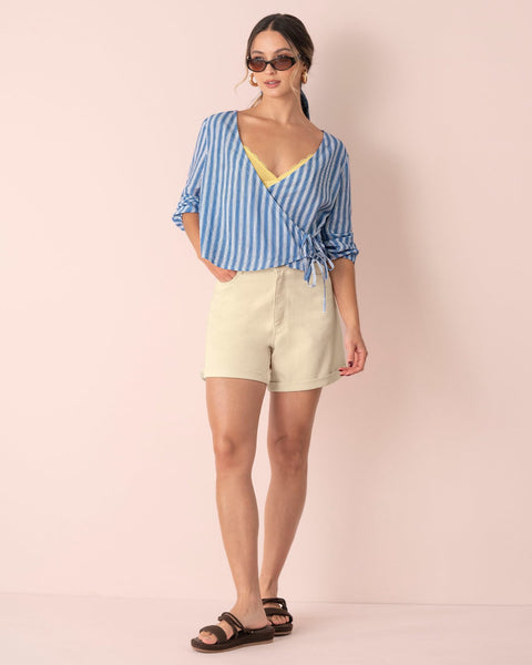 Blusa cruzada de mangas 3/4#color_022-azul-claro-rayas