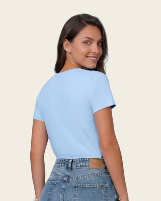 Camiseta manga corta con aplique en el cuello#color_c67-azul