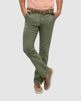 Pantalón Texas silueta semiajustada#color_629-verde-medio
