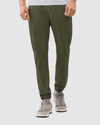 Jogger en drill para hombre#color_605-verde
