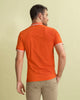 Camiseta tipo polo con cuello y mangas tejidas#color_a35-naranja