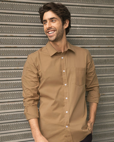 Camisa manga larga para hombre#color_897-cafe