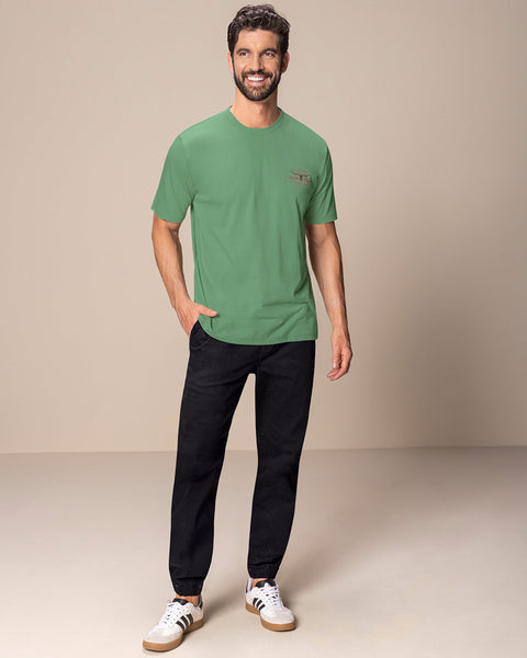 Camiseta manga corta con estampado localizado y cuello redondo#color_601-verde-manzana
