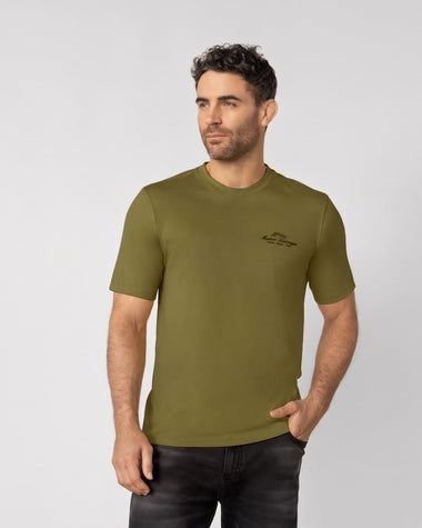 Camiseta manga corta con estampado localizado y cuello redondo#color_c48-verde-oliva