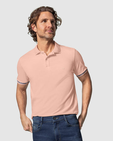 Camiseta tipo polo con elástico decorativo en mangas#color_301-rosado-pastel