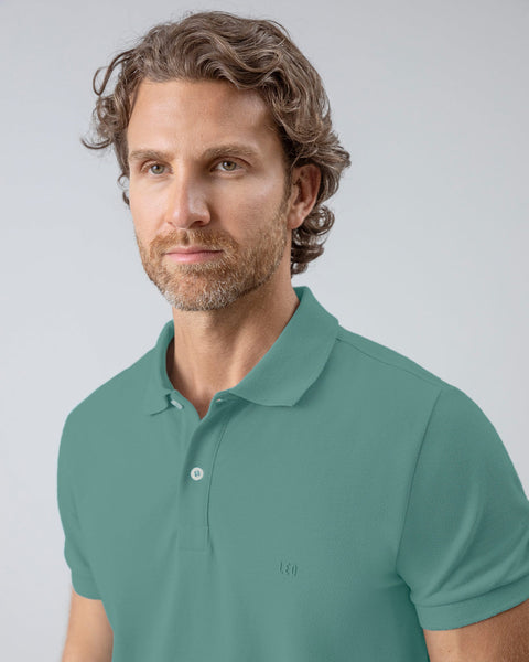Camiseta tipo polo manga corta masculina#color_063-verde-azul-palido