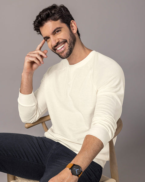 Camiseta manga larga cuello redondo básico para hombre#color_018-marfil