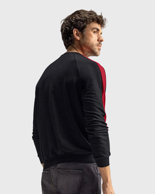 Camiseta manga larga cuello redondo con detalles en contraste#color_700-negro