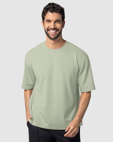 Camiseta básica manga corta de silueta amplia en burda#color_600-verde-claro-pastel