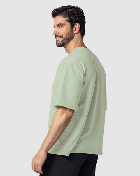 Camiseta básica manga corta de silueta amplia en burda#color_600-verde-claro-pastel